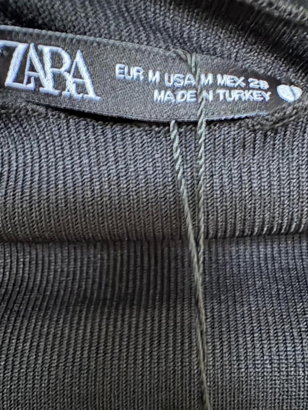 Zara Black Long-Sleeve Turtleneck Top - Picture 3 of 4